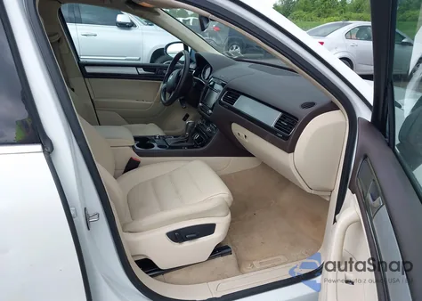 2012 Volkswagen Touareg Vr6 Sport from USA, damaged, VIN WVGEF9BP8CD008584